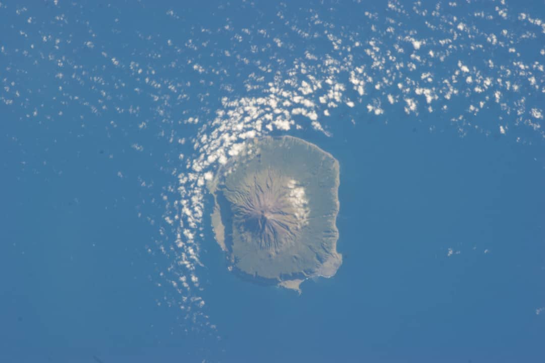 Vista dell'isola di Tristan da Cunha dalla Stazione Spaziale Internazionale