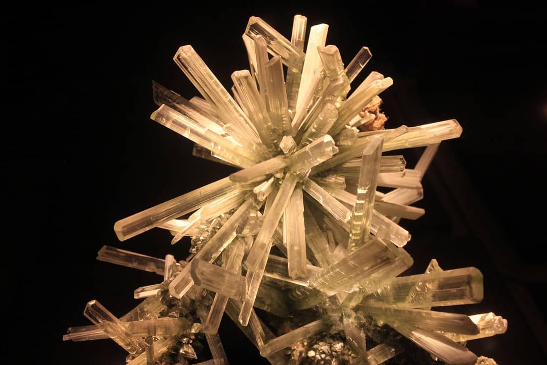 Campione di selenite, lo stesso minerale dei cristalli giganti di Naica