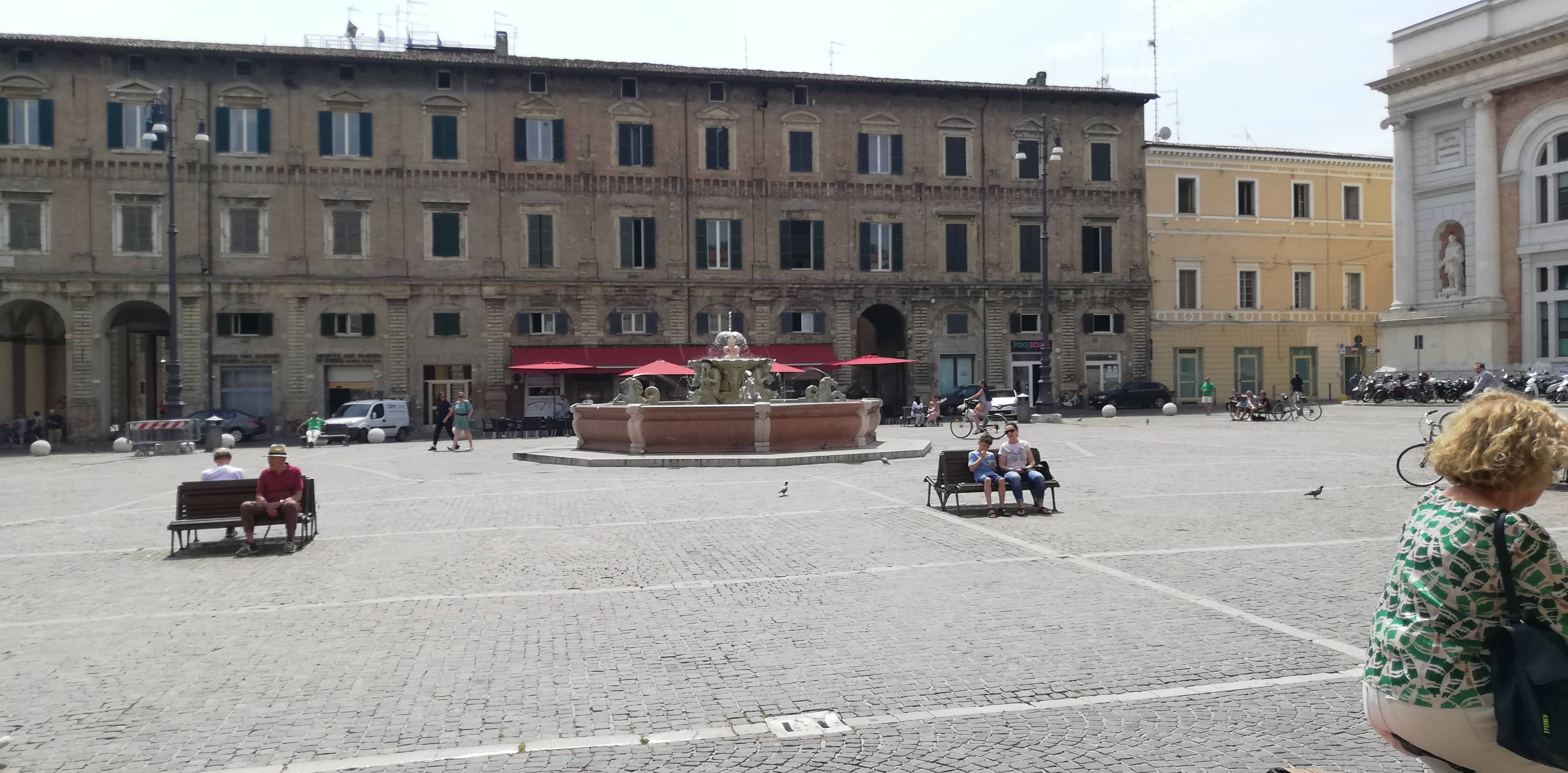 Piazza del Popolo di Pesaro, sede principale della Mostra Internazionale del Nuovo Cinema