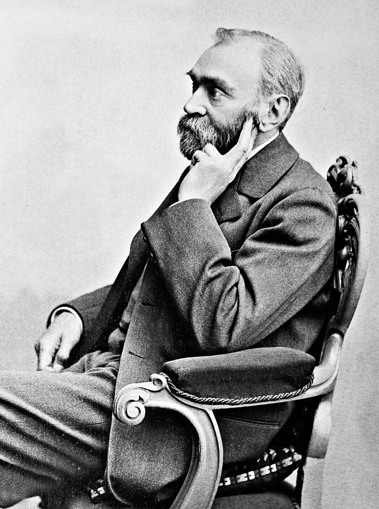 Ritratto fotografico del chimico svedese Alfred Nobel