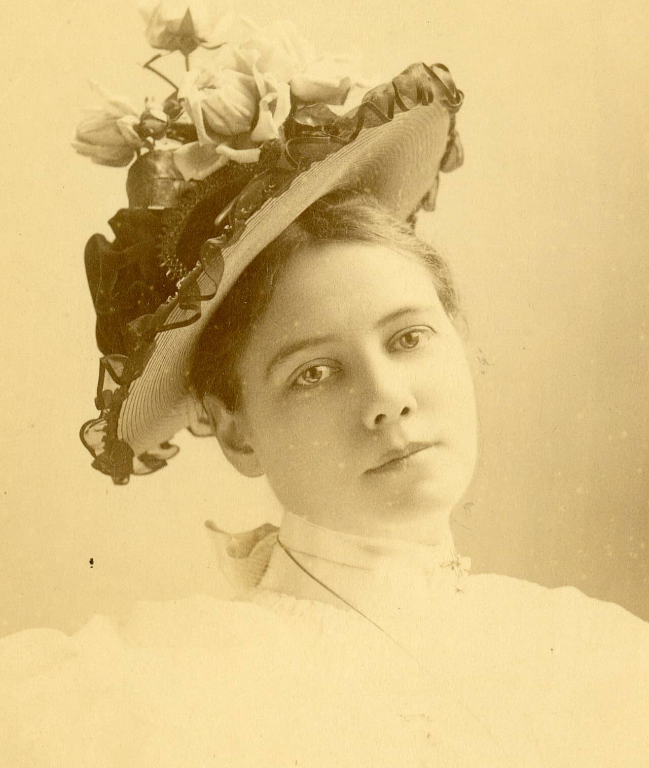 Ritratto fotografico della giornalista Nellie Bly