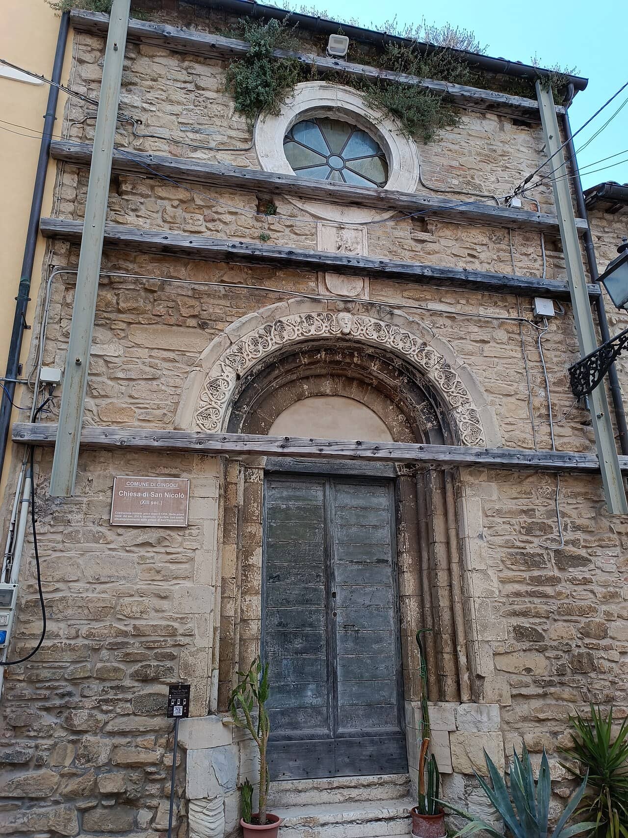 Veduta del borgo storico di Cingoli, nelle Marche, in provincia di Macerata